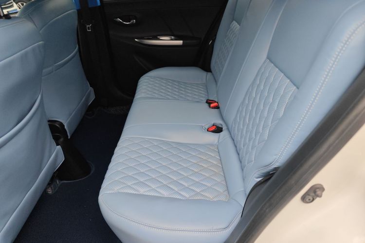 丰田 YARiS L 致炫 2015款 1.5E 自动魅动版中控内饰21