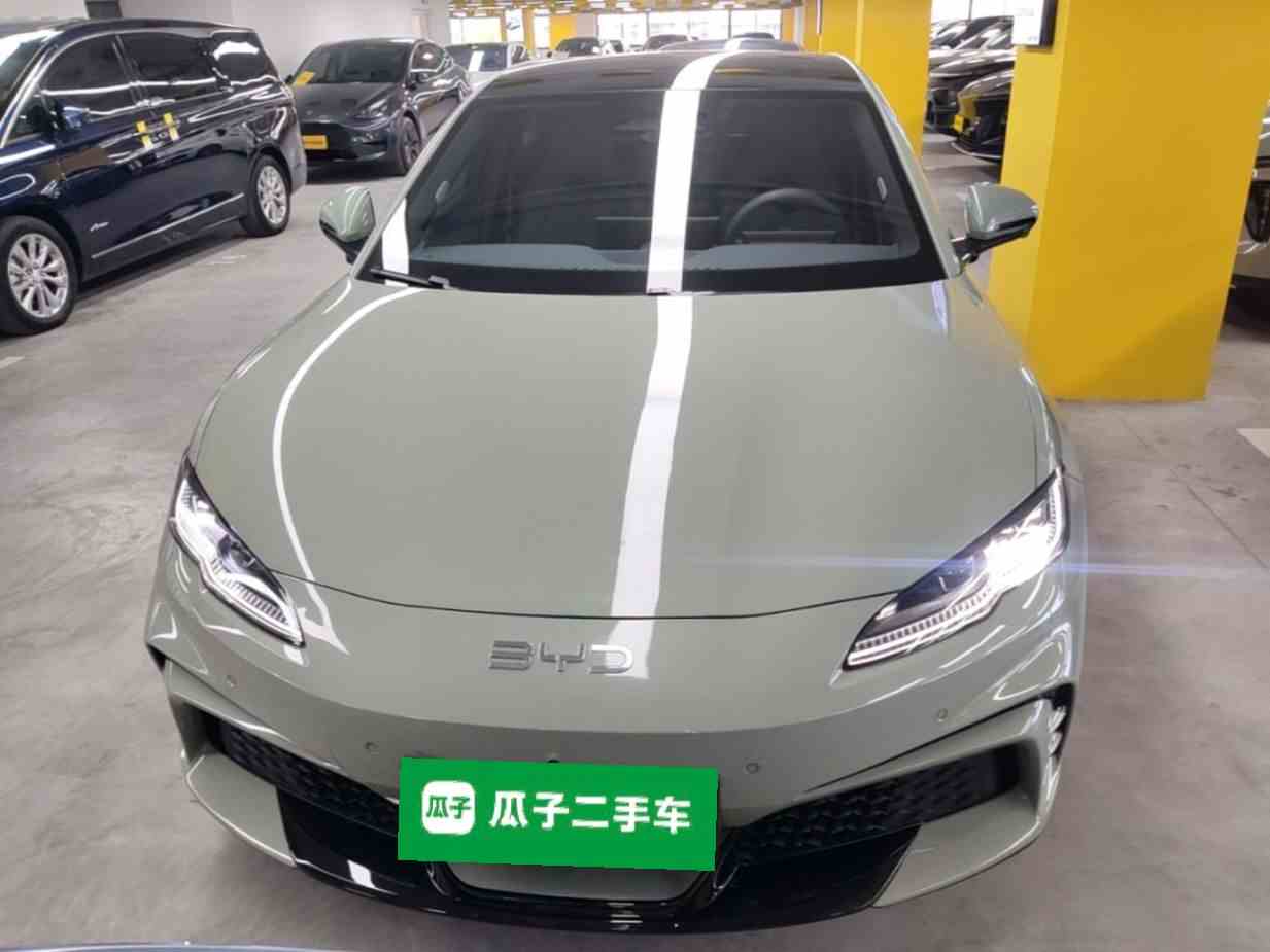 比亚迪 海豹06GT 2025款 智驾版 605热浪版(1)