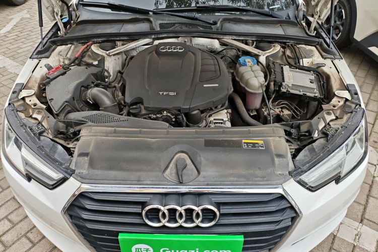 奥迪A4L 2017款 40 TFSI 进取型局部细节24