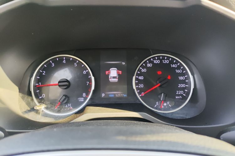 丰田 RAV4荣放 2020款 2.0L CVT两驱都市版中控内饰14