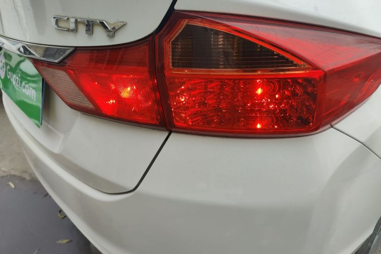 本田 锋范 2017款 1.5L CVT精英版车身外观9