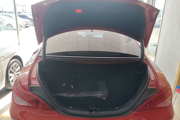 奔驰CLA 2016款 CLA 200 动感型机舱底盘23