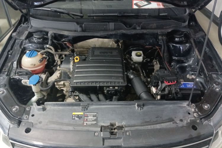 大众 朗逸 2017款 1.6L 自动风尚版局部细节24