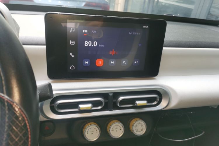 五菱汽车 宏光MINIEV 2024款 第三代 215km 进阶版中控内饰16