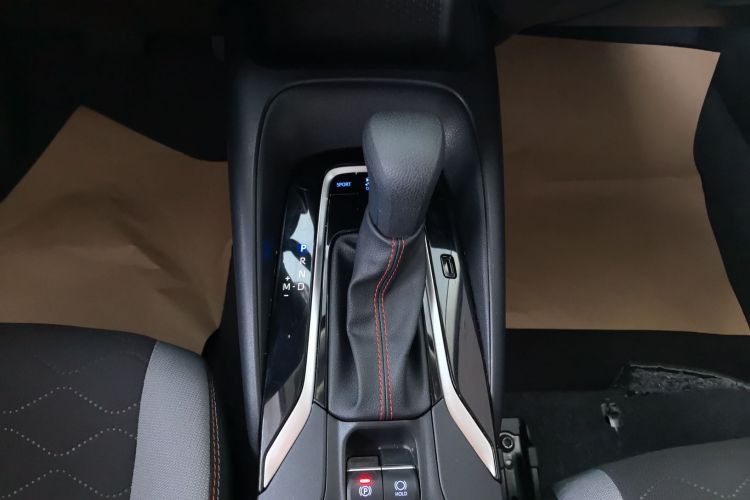 丰田 卡罗拉 2023款 1.2T 先锋版中控内饰18