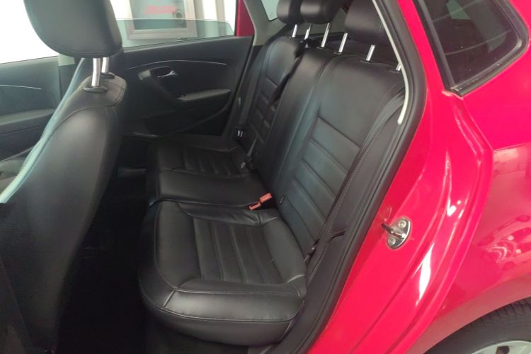 大众 Polo 2014款 1.6L 自动豪华版中控内饰21