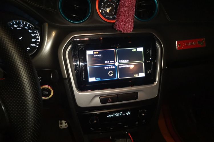 铃木 维特拉 2016款 1.4T 自动四驱旗舰型中控内饰16