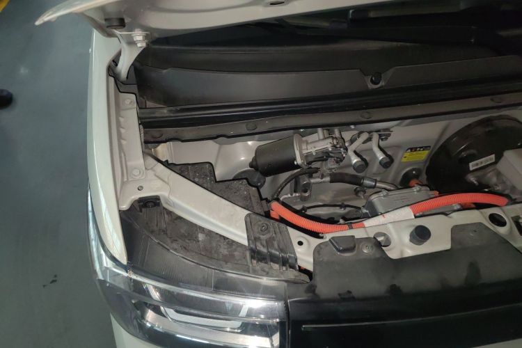 五菱汽车 宏光MINIEV 2022款 GAMEBOY 200km 玩咖款 磷酸铁锂局部细节9006