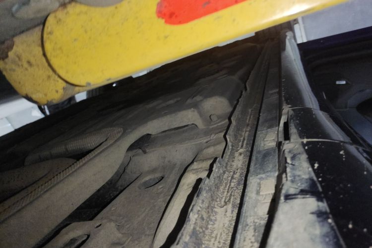 别克 君威 2021款 GS 28T 尊贵型局部细节9002