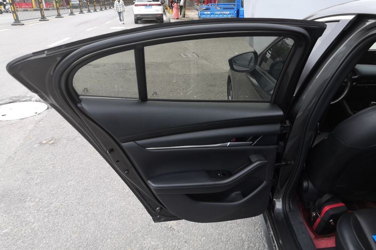 马自达3 昂克赛拉 2020款 1.5L 自动质型版中控内饰49