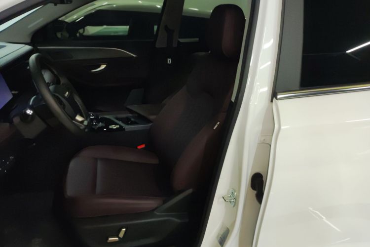 捷途X90 PLUS 2024款 1.6TD DCT别墅 7座中控内饰19