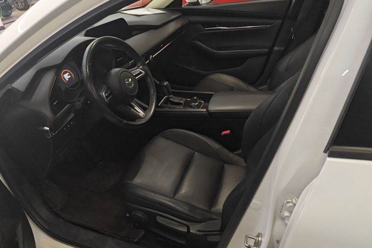 马自达3 昂克赛拉 2021款 2.0L 自动质雅版中控内饰19