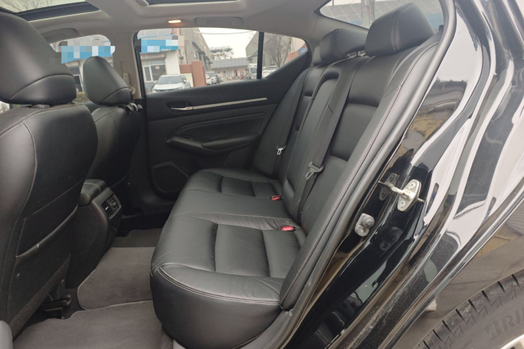日产 天籁 2019款 2.0L XL 舒适版中控内饰21