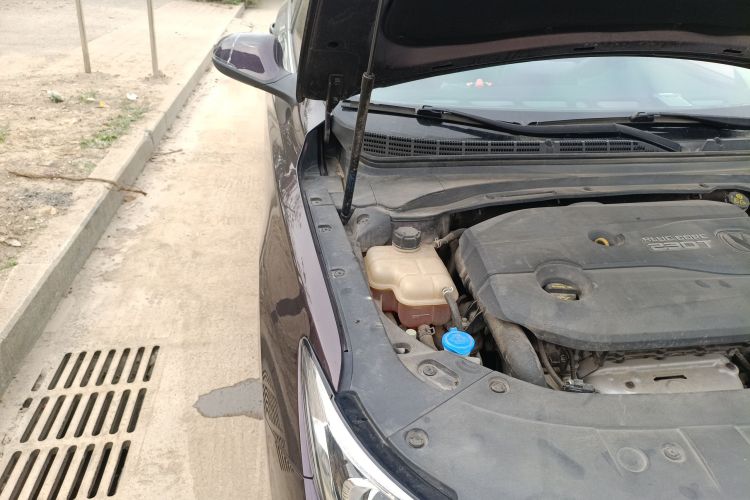 长安 睿骋CC 2018款 1.5T 手动典雅型 国V局部细节9006