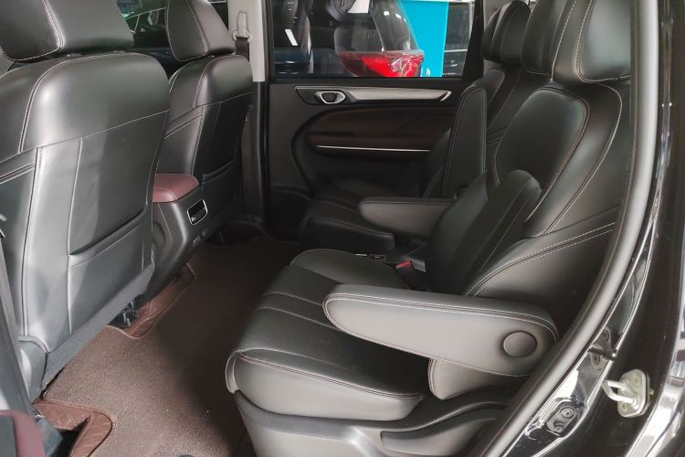 广汽传祺 传祺M6 2023款 PRO 270T DCT豪华版中控内饰21