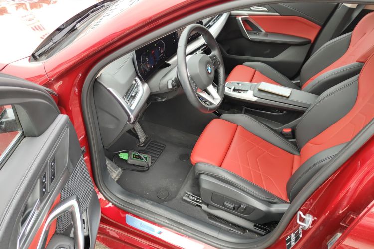 宝马X2(进口) 2024款 sDrive25i M运动套装中控内饰20