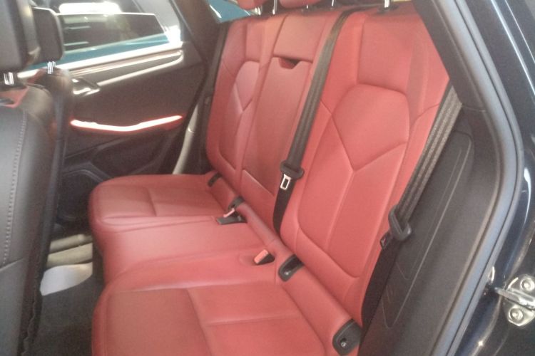 保时捷 2020款 Macan 2.0T中控内饰21