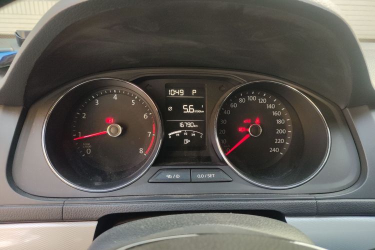 大众 朗行 2017款 180TSI DSG舒适版局部细节14