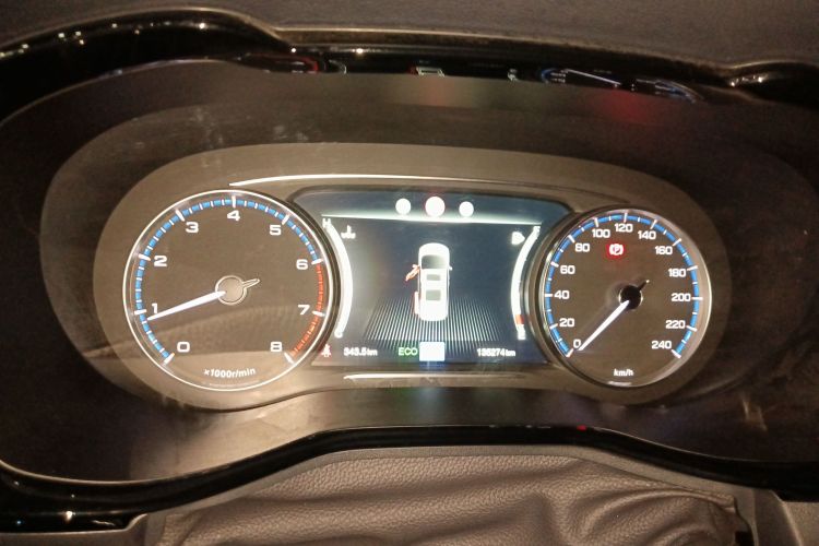 广汽传祺 传祺M8 2018款 320T 尊享版局部细节14