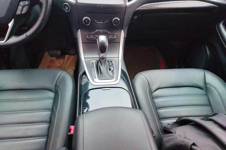 福特 锐界 2016款 EcoBoost 245 四驱豪锐型 7座中控内饰18