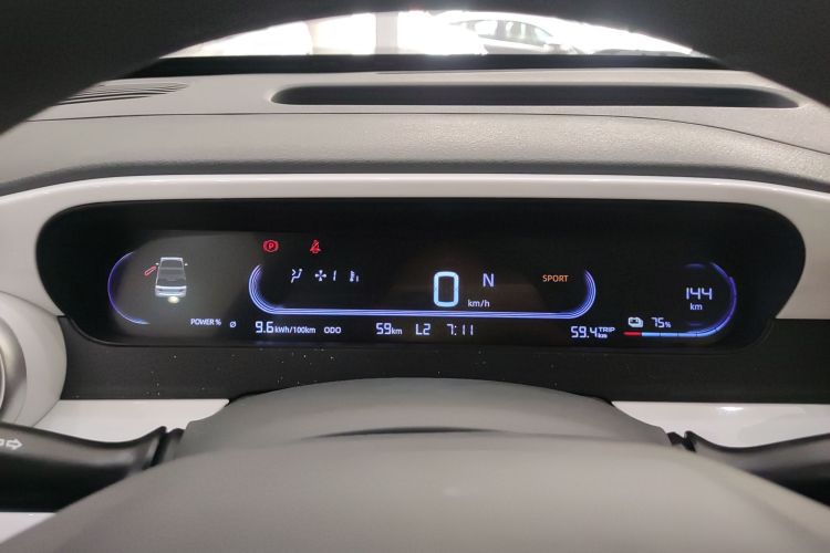 吉利银河 熊猫 2025款 210km 元气熊中控内饰14