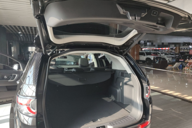 路虎 发现神行 2019款 240PS SE版 国VI局部细节23