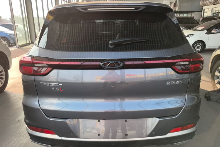 奇瑞 瑞虎7 2023款 超能版 1.5T CVT超能卫士车身外观6