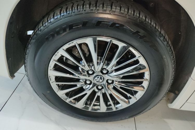 丰田 埃尔法 2021款 双擎 2.5L 尊贵版车身外观56