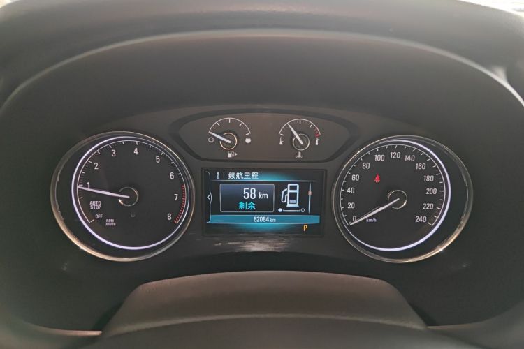 别克 君越 2018款 28T 精英型中控内饰14