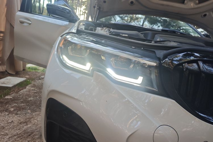 宝马3系 2022款 改款 325Li M运动曜夜套装车身外观6006