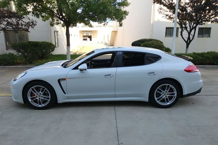 保时捷 2016款 Panamera 4 Edition 3.0T车身外观6003