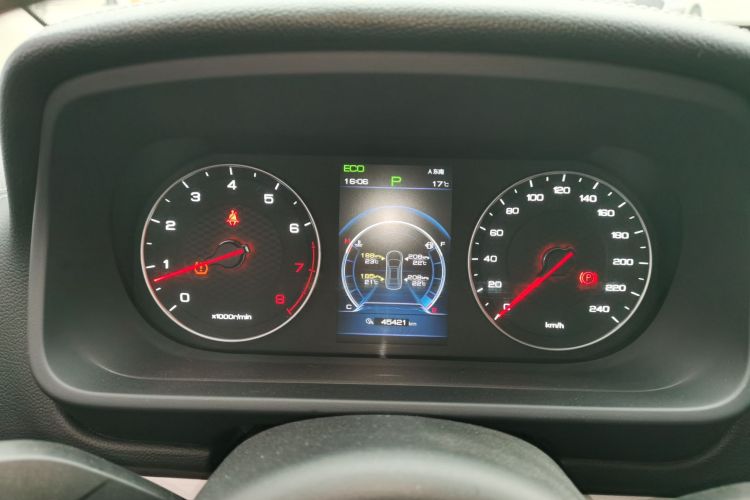 比亚迪 唐 2019款 2.0T 自动智联尊贵型 5座 国VI中控内饰14