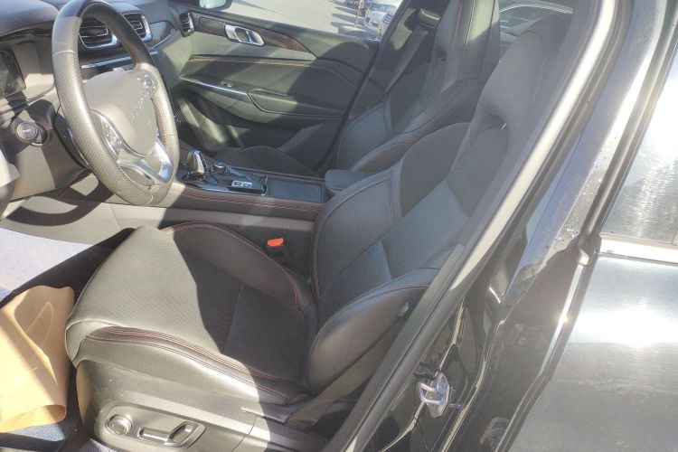 领克03 2020款 2.0TD 自动劲Pro版中控内饰19