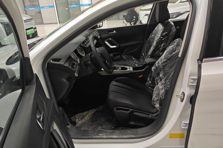 标致408 2020款 360THP 十周年质臻版中控内饰19