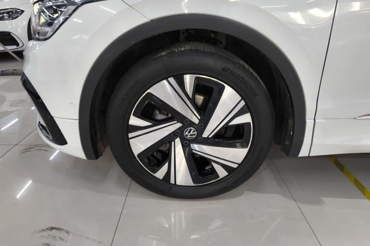 大众 途观L 2023款 改款 330TSI 自动两驱R-Line越享版车身外观6002