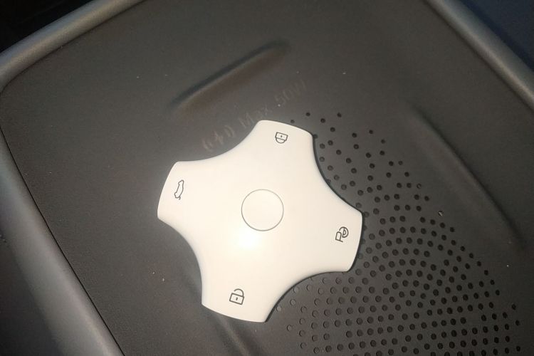 东风纳米 纳米06 2025款 471 Ultra中控内饰7001