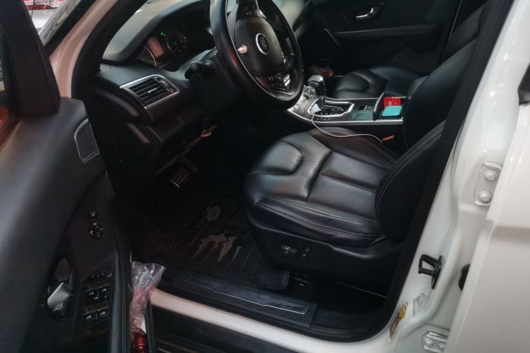 陆风X7 2015款 2.0T 全景尊贵版中控内饰7003