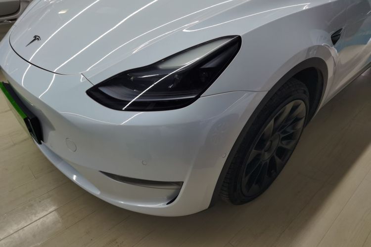 特斯拉 Model Y 2022款 长续航全轮驱动版局部细节36