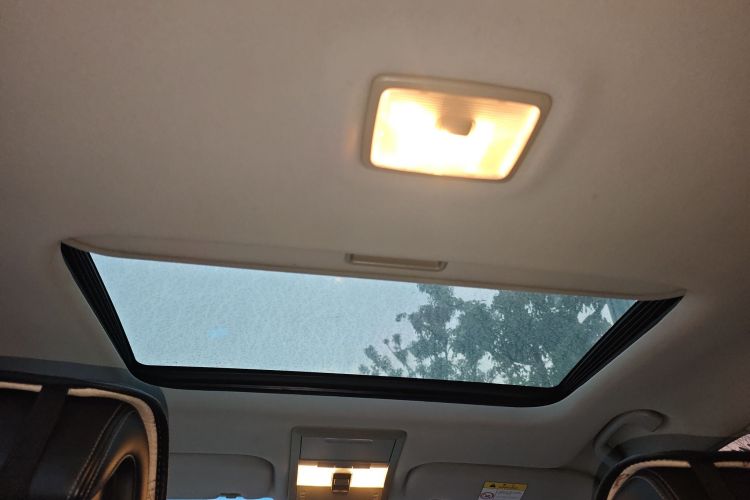 雪佛兰 科帕奇 2014款 2.4L 两驱城市版 5座中控内饰22