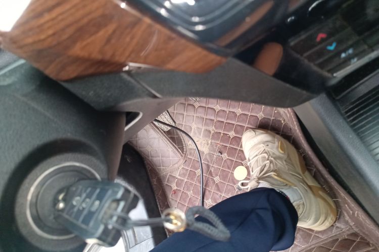 北汽威旺S50 2016款 1.5T 手动欢动精英型中控内饰11