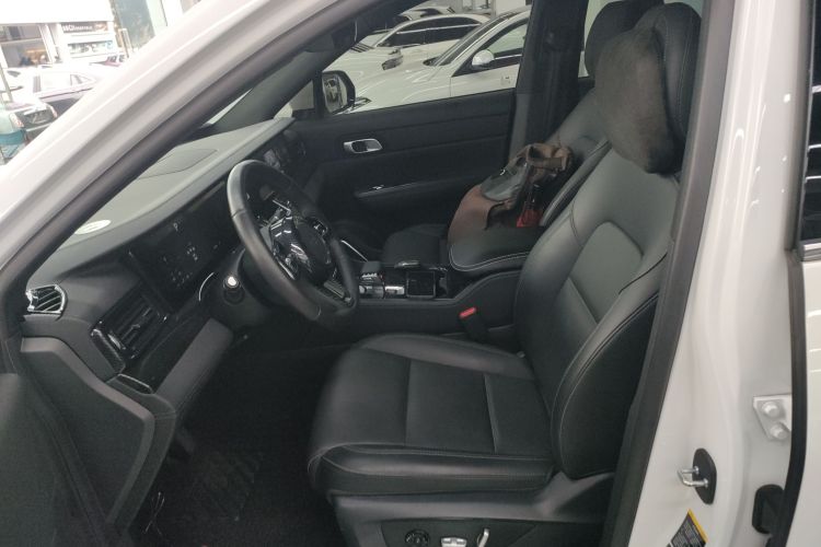 理想汽车 理想ONE 2021款 增程6座版中控内饰19