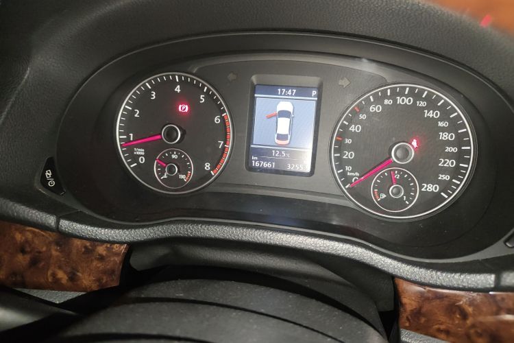 大众 帕萨特 2013款 2.0TSI DSG至尊版中控内饰15