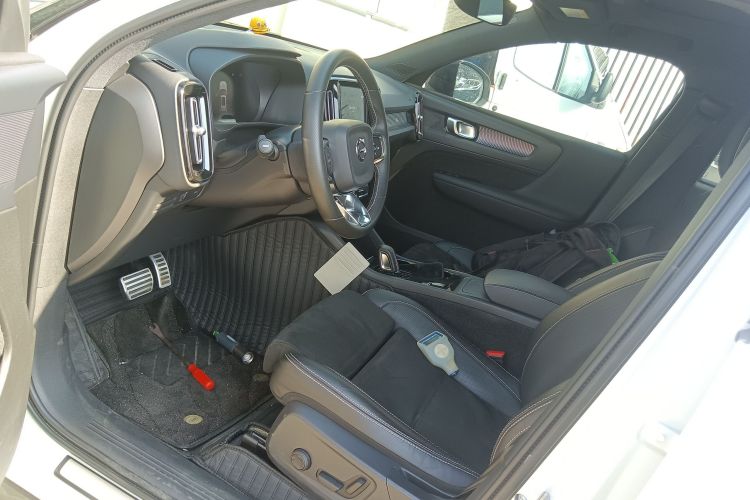 沃尔沃XC40新能源 2021款 P8 纯电 四驱智雅运动版局部细节19