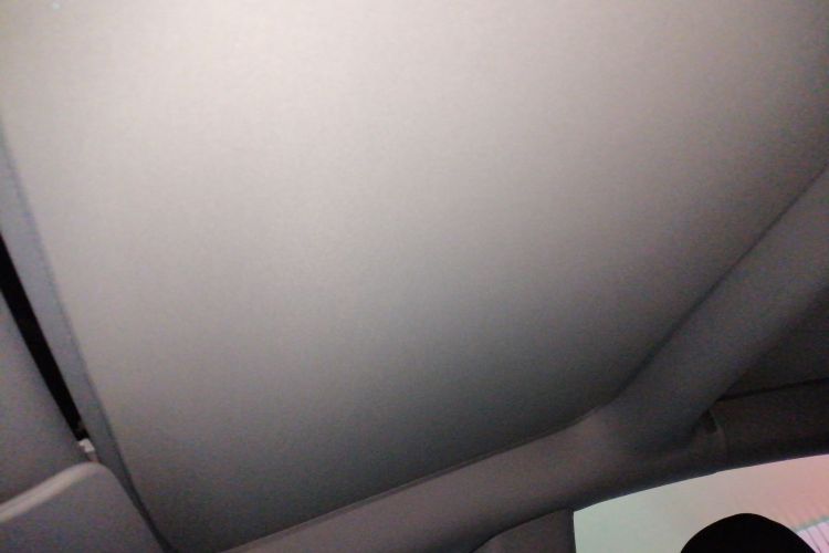 特斯拉 Model 3 2022款 Performance高性能全轮驱动版局部细节22