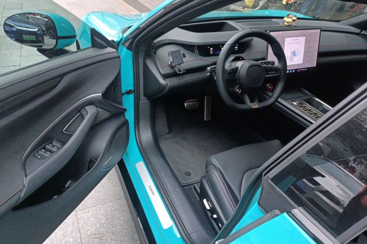 小米汽车 小米SU7 2024款 四驱超长续航高阶智驾Max版中控内饰7003