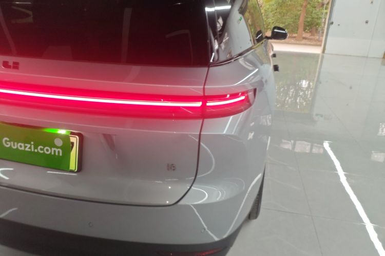 理想汽车 理想i8 2025款 标准版车身外观6006