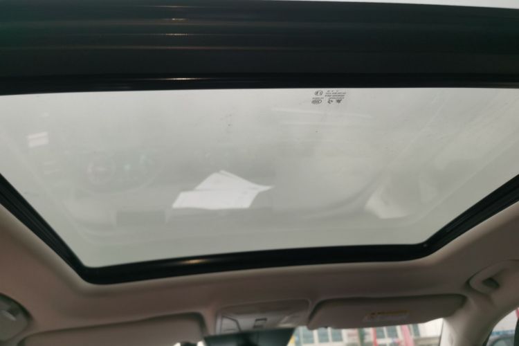 红旗HS5 2022款 改款 2.0T 智联旗享版局部细节22