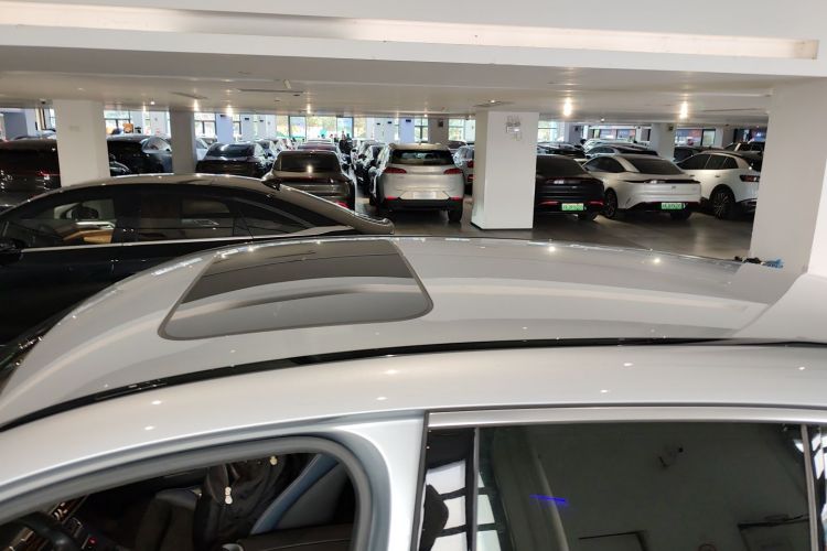 奔驰EQC 2020款 EQC 400 4MATIC 创世代 1886限量版局部细节57