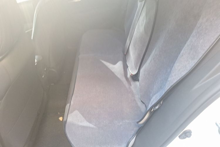 丰田 卡罗拉 2021款 双擎 1.8L E-CVT精英版中控内饰21