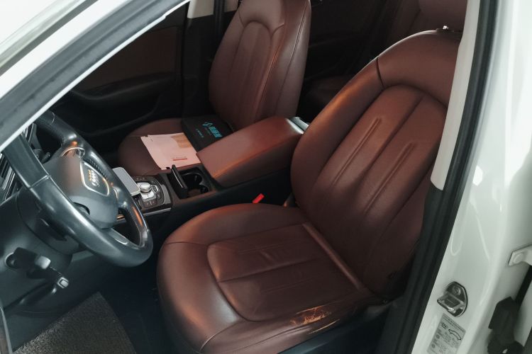 奥迪A6L 2014款 30 FSI 技术型局部细节19